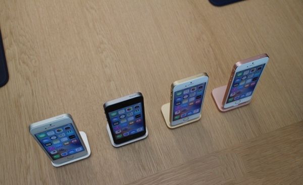 iPhone SE哪个颜色好看 苹果iPhone SE四色对比