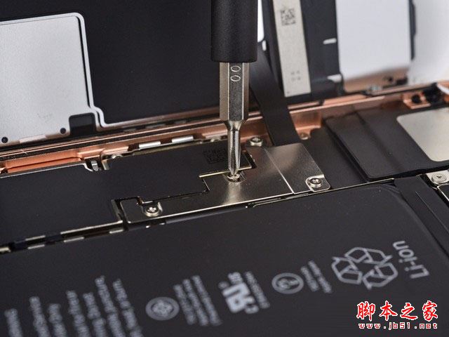 iPhone8拆机图解教程 苹果iphone8拆解视频评测