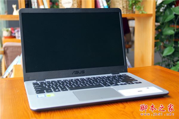 华硕灵耀S4100U值得买吗？华硕灵耀S4100U轻薄笔记本全面深度评测图解