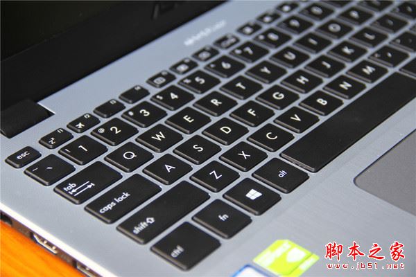 华硕灵耀S4100U值得买吗？华硕灵耀S4100U轻薄笔记本全面深度评测图解