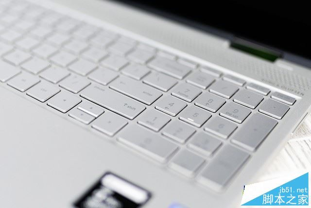 hp ENVY x360 15.6值不值得买？2017新款惠普ENVY x360升级八代酷睿全面深度评测
