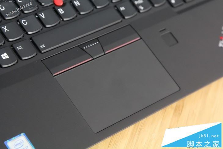 Thinkpad x1 carbon 2017值得买吗？2017款ThinkPad X1 Carbon笔记本全面评测图解