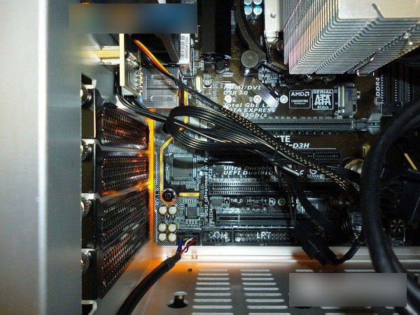 2016组装电脑教程：六代i3 6100装机图文教程