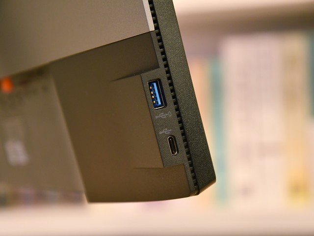 商务显示器如何选？戴尔显示器深度评测 