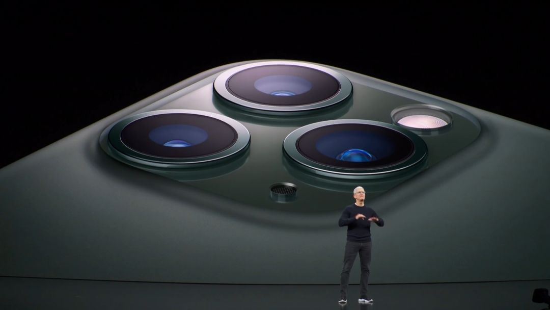iPhone11哪个颜色最好看？iPhone午夜绿上手实拍