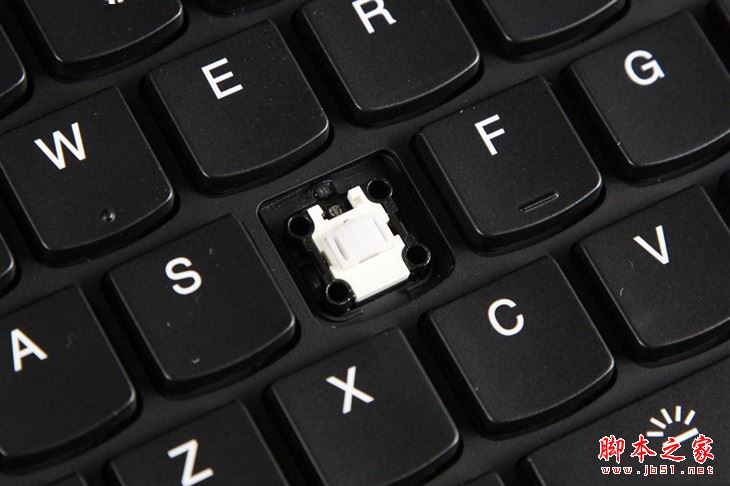 联想拯救者Y910值得买吗？联想拯救者Y910游戏本详细评测图解