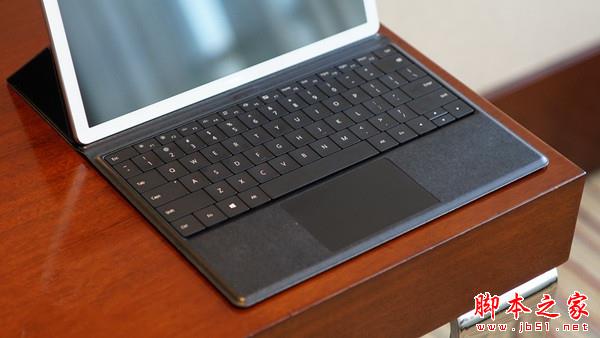 商务新风格：华为Win10笔记本MateBook开箱实拍图集