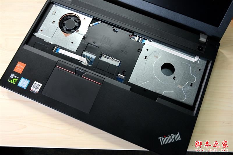 联想ThinkPad E570 GTX怎么拆机？联想ThinkPad E570 GTX拆解评测图解