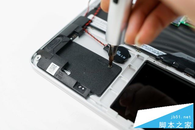 惠普Spectre x360内部做工怎么样？惠普Spectre x360拆机评测图解