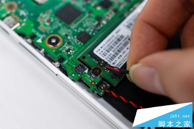 惠普Spectre x360内部做工怎么样？惠普Spectre x360拆机评测图解