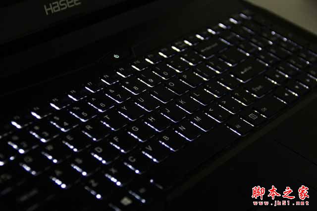 神舟战神Z6值得买吗？神舟战神Z6游戏笔记本全面详细评测图解