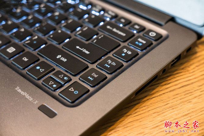 宏碁TravelMate X349值得买吗？宏碁TMX-349商务轻薄本全面评测图解