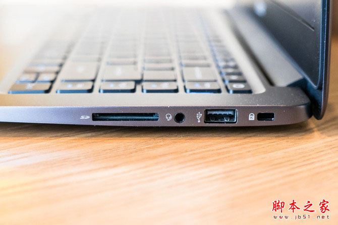 宏碁TravelMate X349值得买吗？宏碁TMX-349商务轻薄本全面评测图解