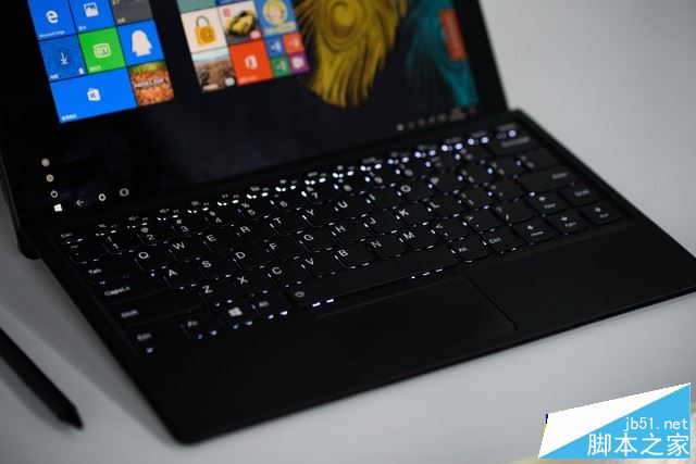 联想MIIX 5 Plus怎么样？联想MIIX 5 Plus高性能二合一PC全面评测图解