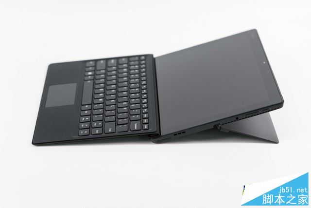 联想MIIX 5 Plus怎么样？联想MIIX 5 Plus高性能二合一PC全面评测图解