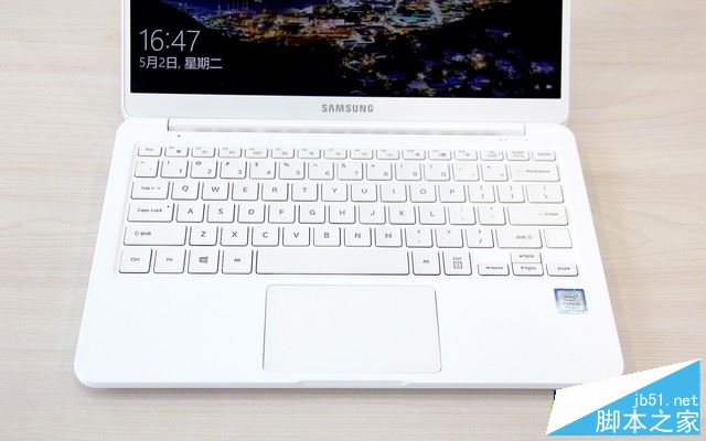 三星NoteBook 9值得买吗？三星NoteBook 900X3N轻薄笔记本全面评测图解