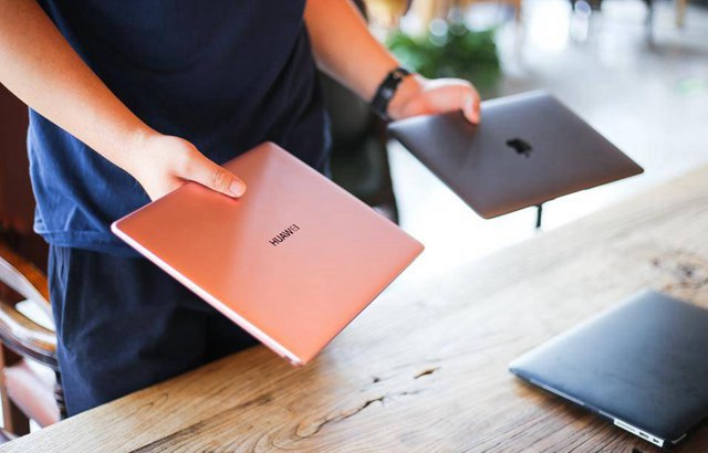 华为MateBook X和苹果MacBook哪个好 谁更值得买？