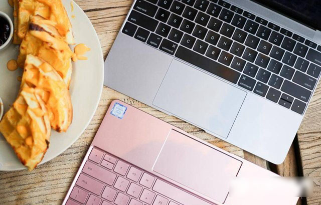 华为MateBook X和苹果MacBook哪个好 谁更值得买？