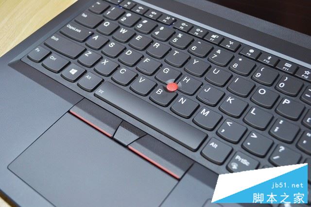 单手握持说走就走 ThinkPad L380详评 