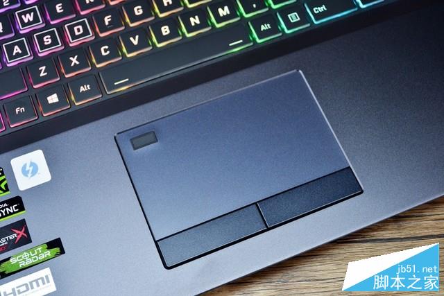专业的电竞级别游戏本 吾空S17 Pro-8U评测 