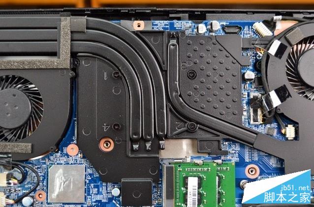 专业的电竞级别游戏本 吾空S17 Pro-8U评测 