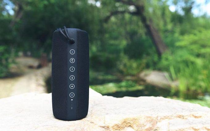 可居家坐镇，可户外随身-朗琴M580多功能蓝牙音箱