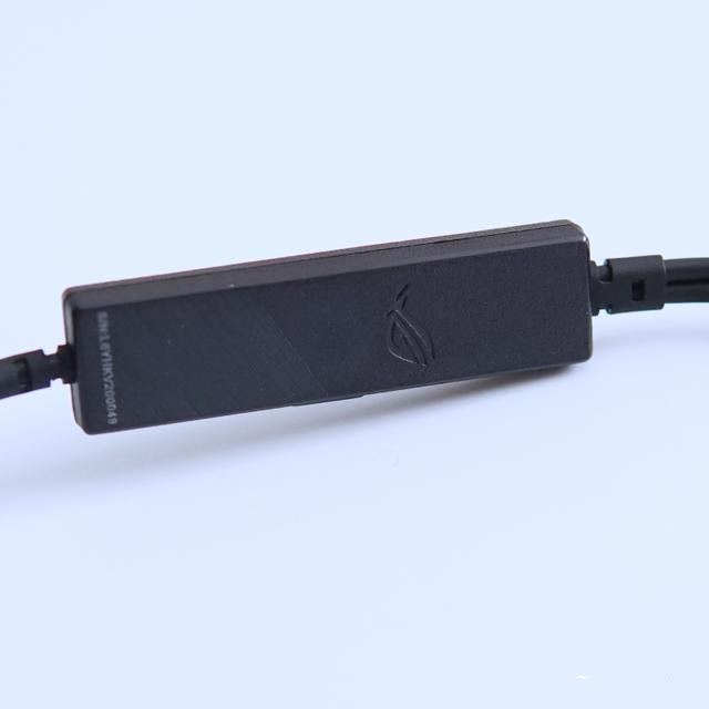音质上佳的利器：ROG降临RGB 降噪耳机开箱体验