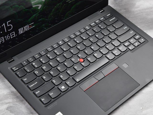 机身A面材质竟与火箭同源  ThinkPad X1 Carbon 2020试用体验 
