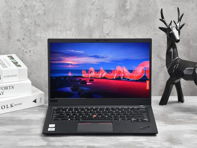 机身A面材质竟与火箭同源  ThinkPad X1 Carbon 2020试用体验 