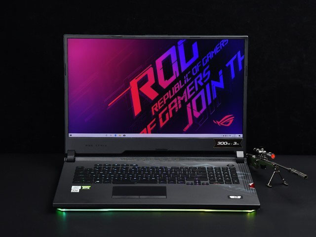 ROG与BMW能擦出怎么样的火花？ ROG枪神4 Plus评测 