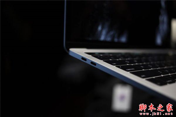 MacBook Pro怎么样 2016款苹果全新13/15英寸MacBook Pro现场实拍图