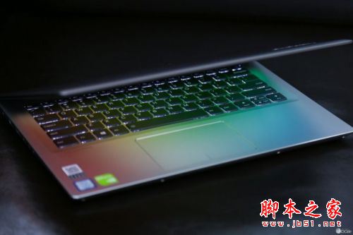 联想小新潮7000值得买吗？2017新款联想小新潮7000上手体验评测图解 