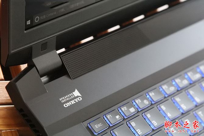 未来人类T7值得买吗？未来人类T7游戏本搭载GTX1070全面深度评测图解