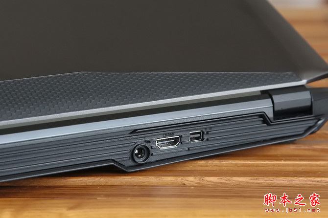 未来人类T7值得买吗？未来人类T7游戏本搭载GTX1070全面深度评测图解