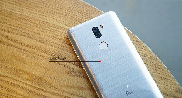 ZUK Edge和小米5s Plus哪个好？ZUK Edge与小米5s Plus区别对比