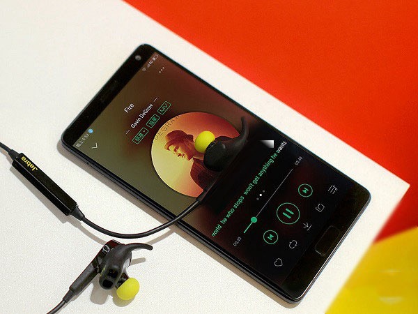 ZUK Edge和小米5s Plus哪个好？ZUK Edge与小米5s Plus区别对比