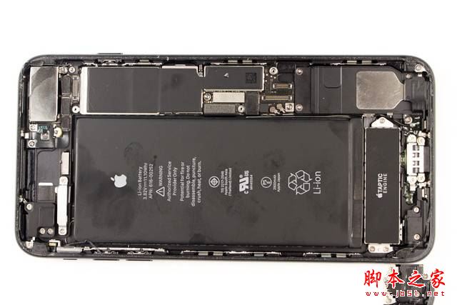 小米MIX和iPhone7Plus哪个值得买？小米MIX和苹果7Plus做工拆解评测图解