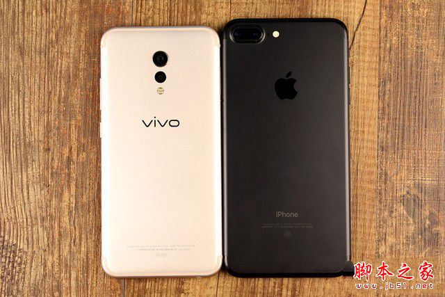 vivoXplay6和iPhone7 plus哪个值得买？苹果7plus和vivo Xplay6全面区别对比评测图解