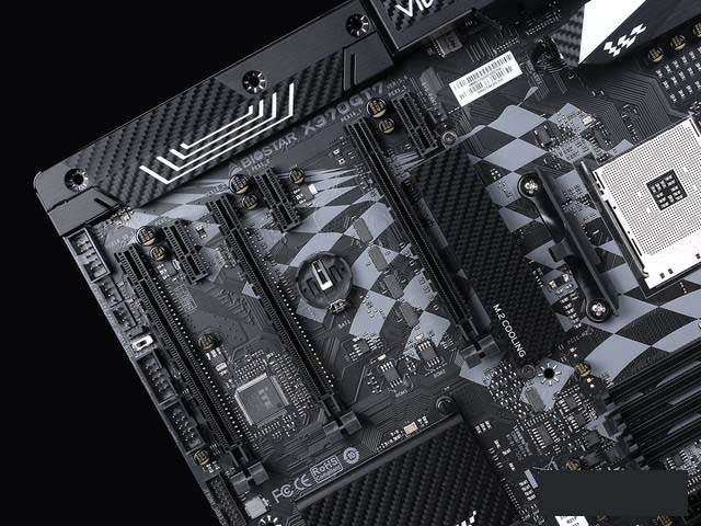 RACING系列新品 映泰X370GT7主板曝光 