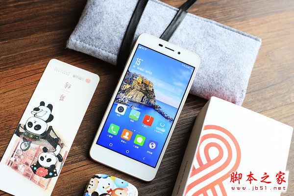 康佳手机R8值得买吗？康佳R8手机全面详细评测图解