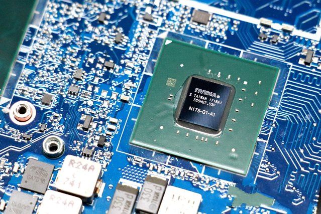 华为MateBook D怎么拆机？华为MateBook D拆机图文步骤详解