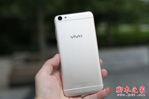 vivo X9和vivo X7哪个好？vivo X7与X9对比评测 电脑百事网