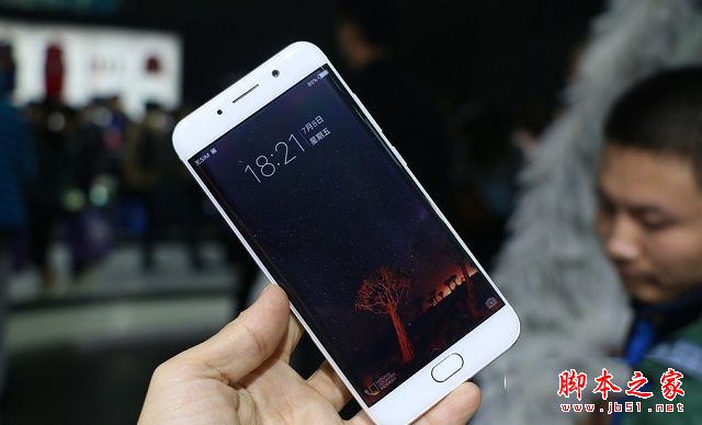 vivo Xplay6值得买吗？vivo Xplay6手机详细评测图解