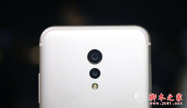 vivo Xplay6值得买吗？vivo Xplay6手机详细评测图解
