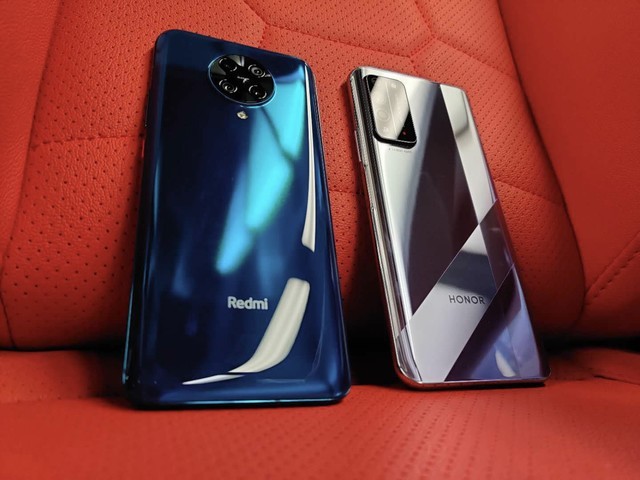 挑战5级暗夜 荣耀X10越级PK红米K30 Pro 