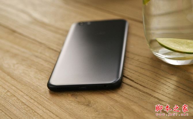 vivo x9s和oppo r9s哪个好？oppo r9s和vivo x9s区别对比评测
