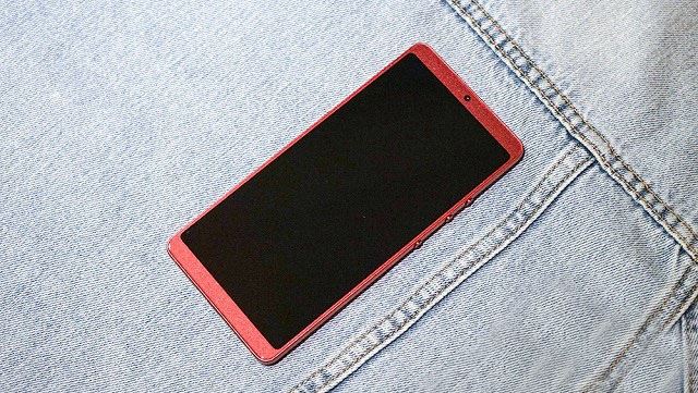 坚果Pro2和vivo X20哪个好？vivo X20和坚果pro2拍照配置性能深度对比评测