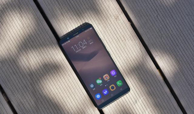 一加5T和vivo x20哪个值得买？vivo x20和一加5T全面区别对比评测