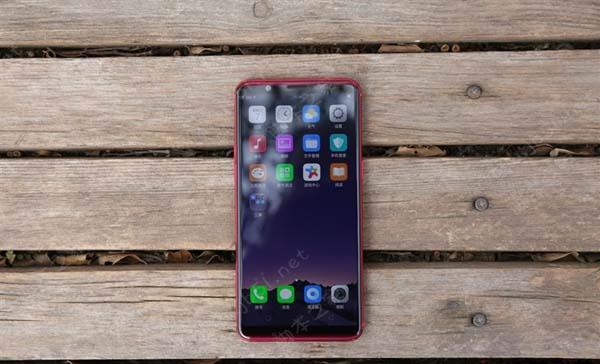 OPPO R11s和R11s Plus有什么区别 OPPO R11s与Plus区别对比