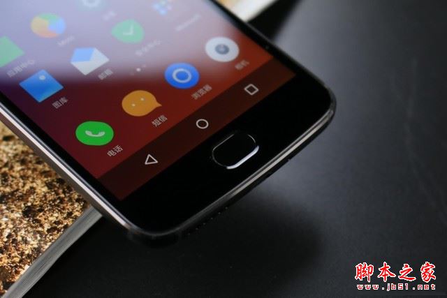 moto青柚值得买吗？摩托罗拉moto青柚手机优缺点全面评测图解